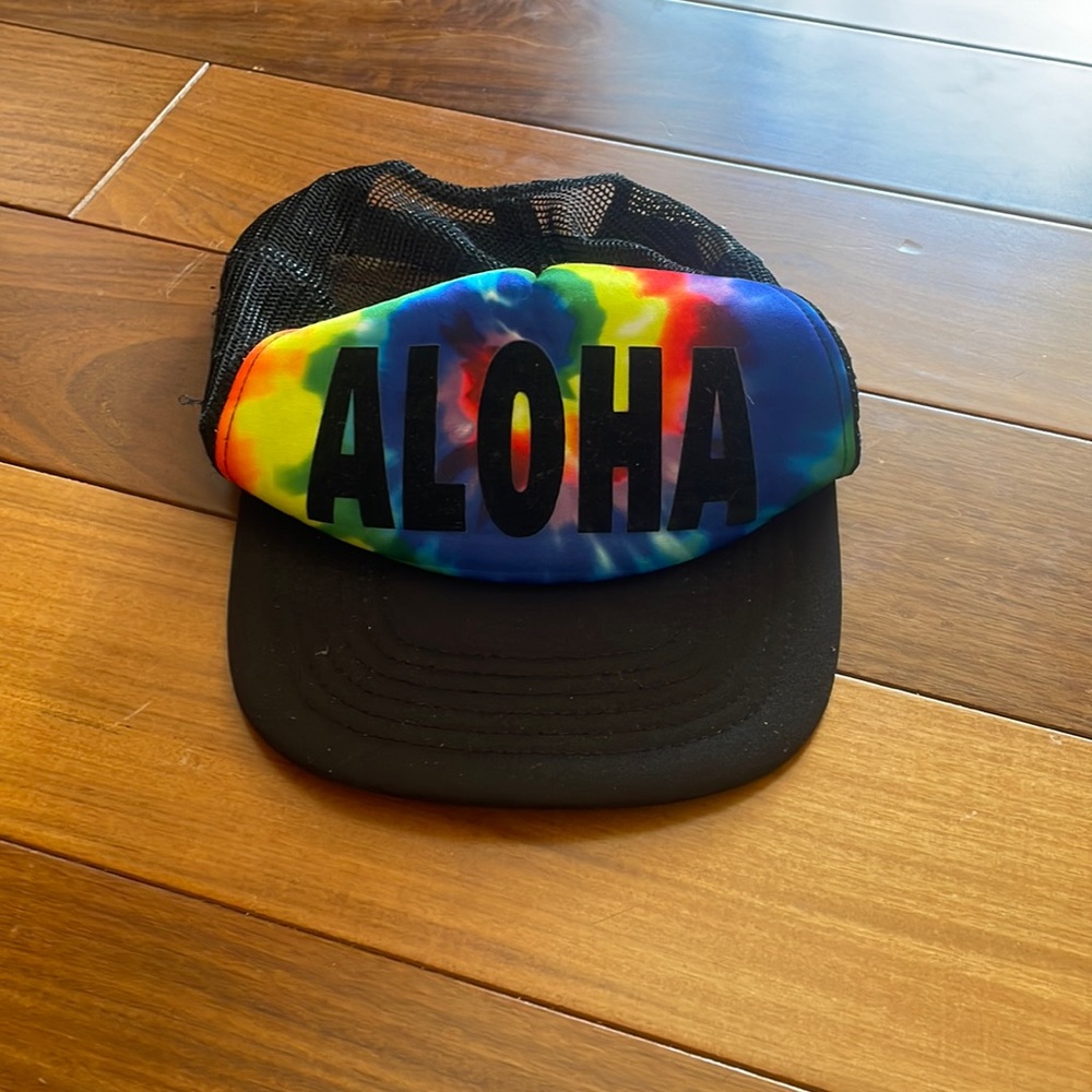 trucker hat